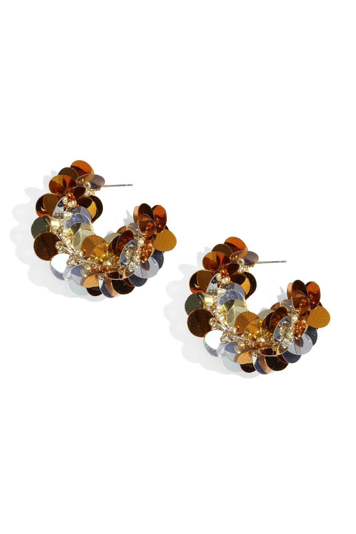 Hoop earrings made of sequins and beads