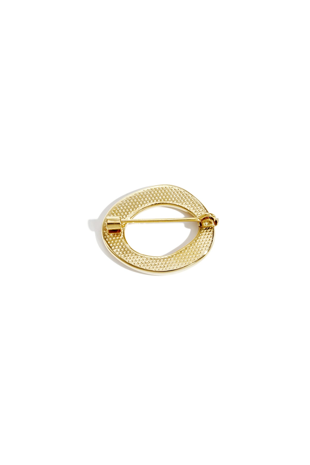 Brooch with organic shape