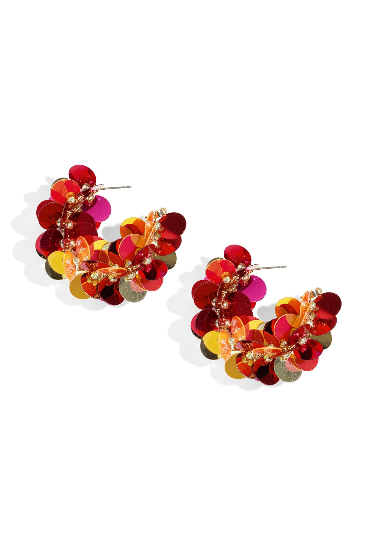 Hoop earrings made of sequins and beads